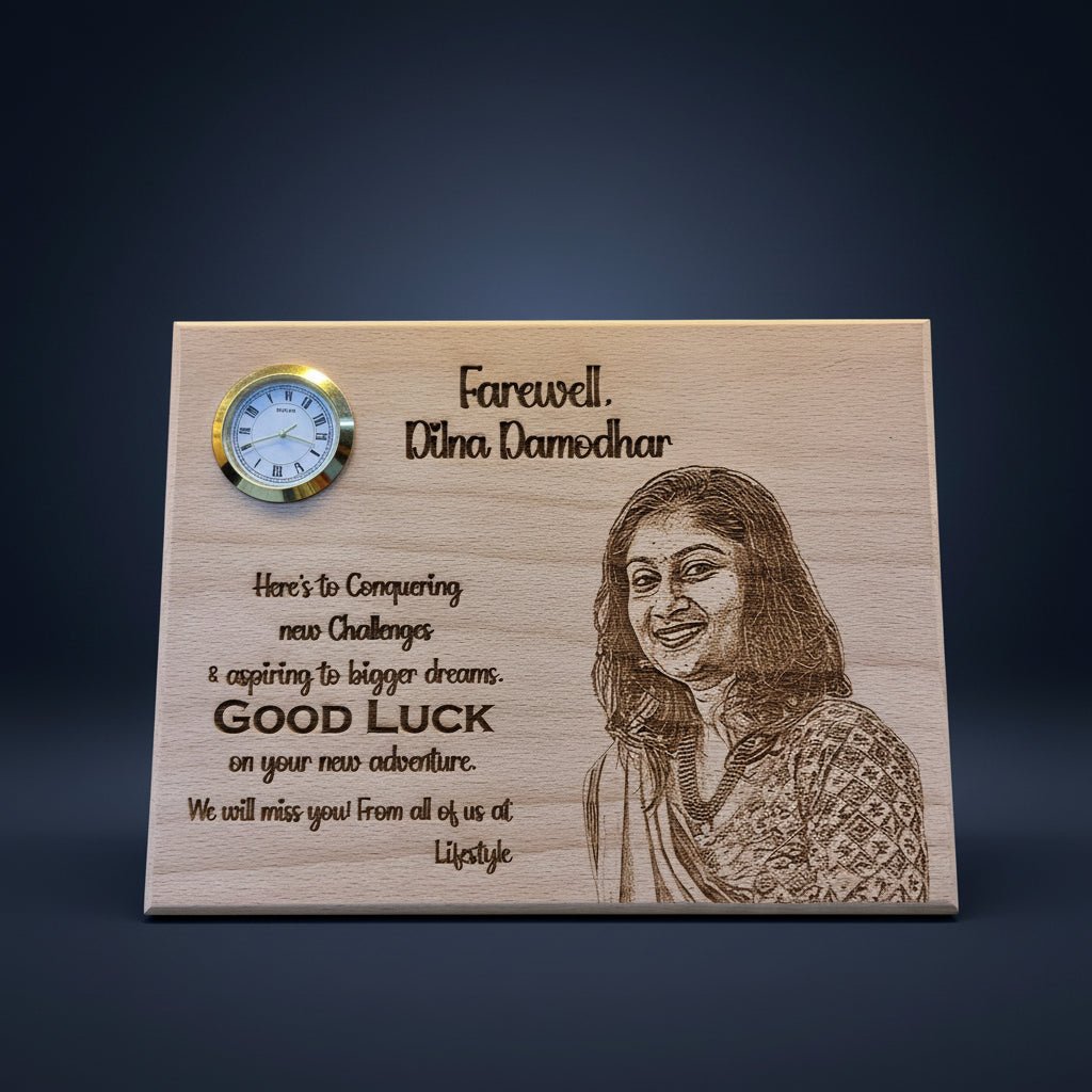 6x8 wood with clock