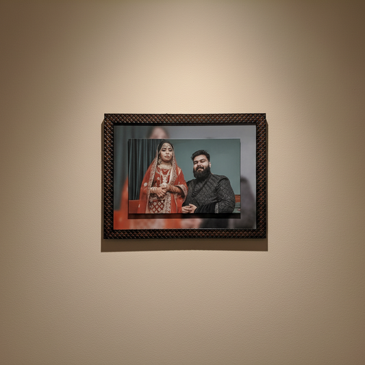 Single Embossed Photo Frame