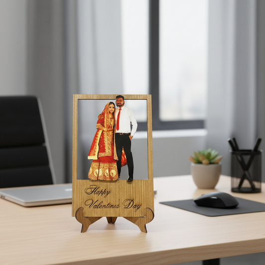 Vineer Poloroid Cutout Frame